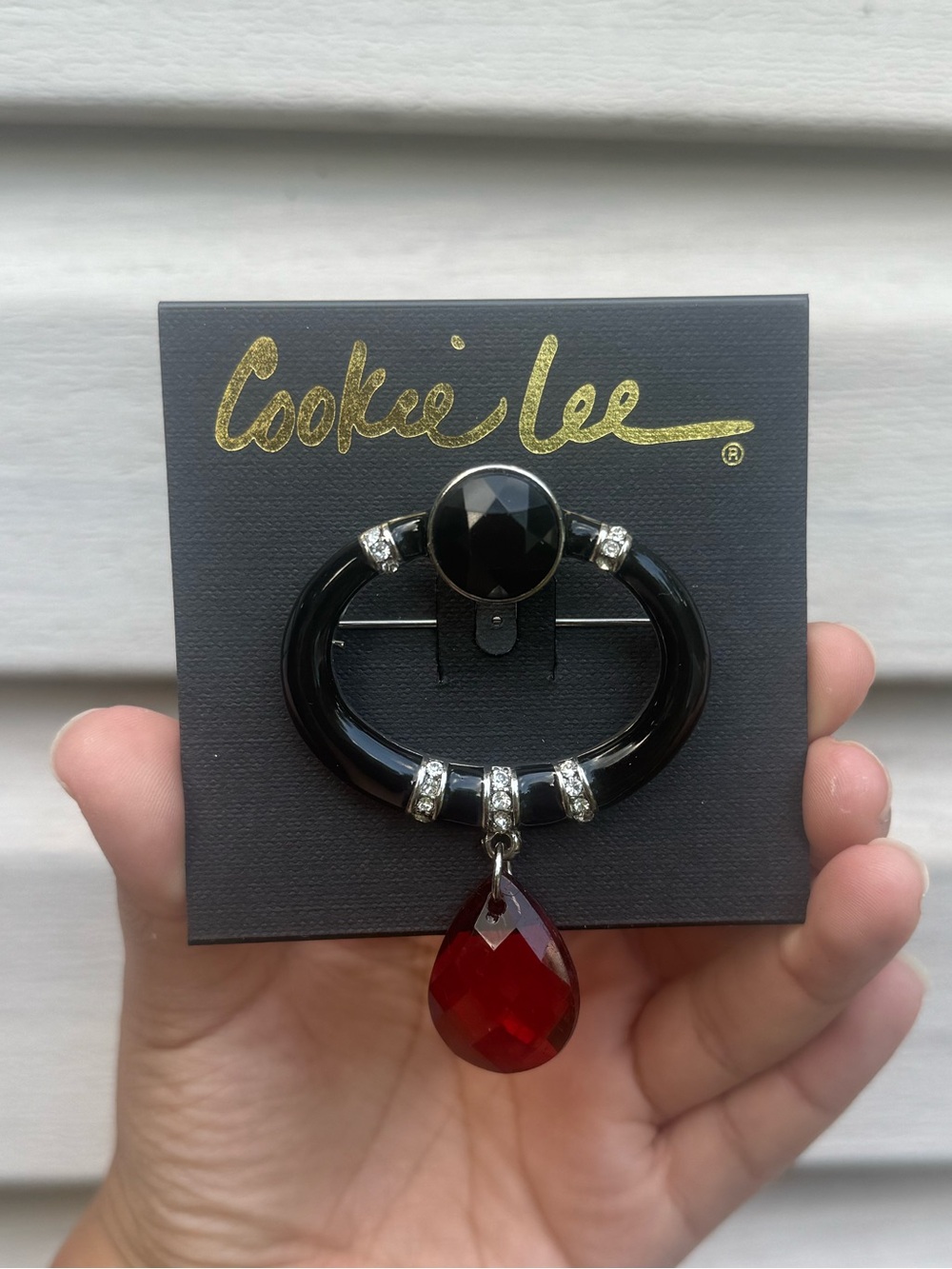 VTG Cookie Lee brooch